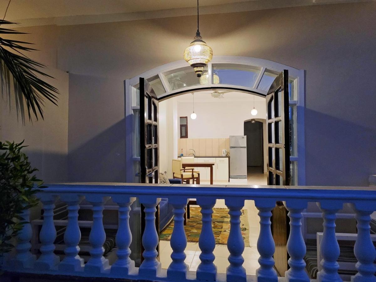 In Luxor Nile Apartments Εξωτερικό φωτογραφία