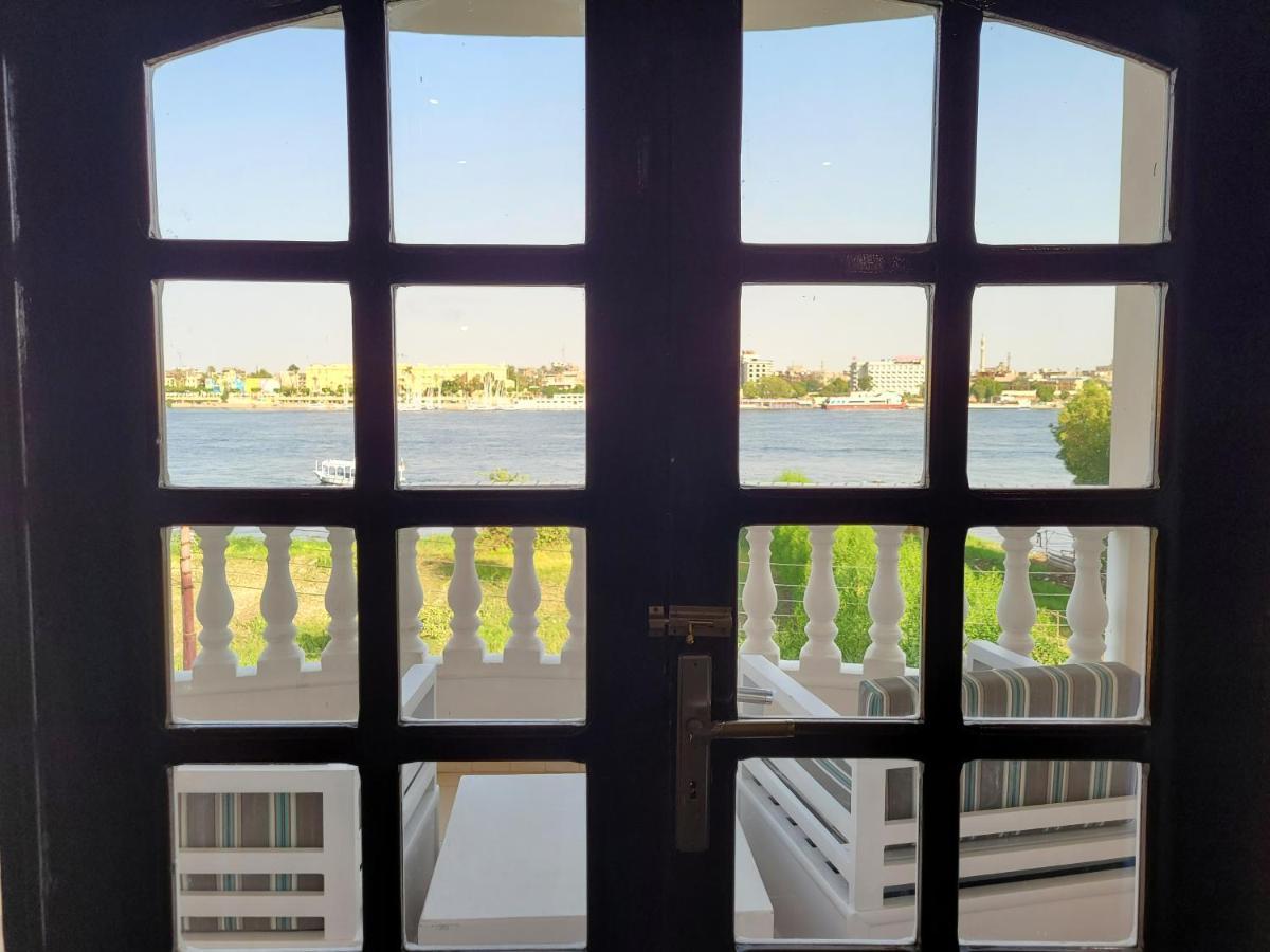 In Luxor Nile Apartments Εξωτερικό φωτογραφία