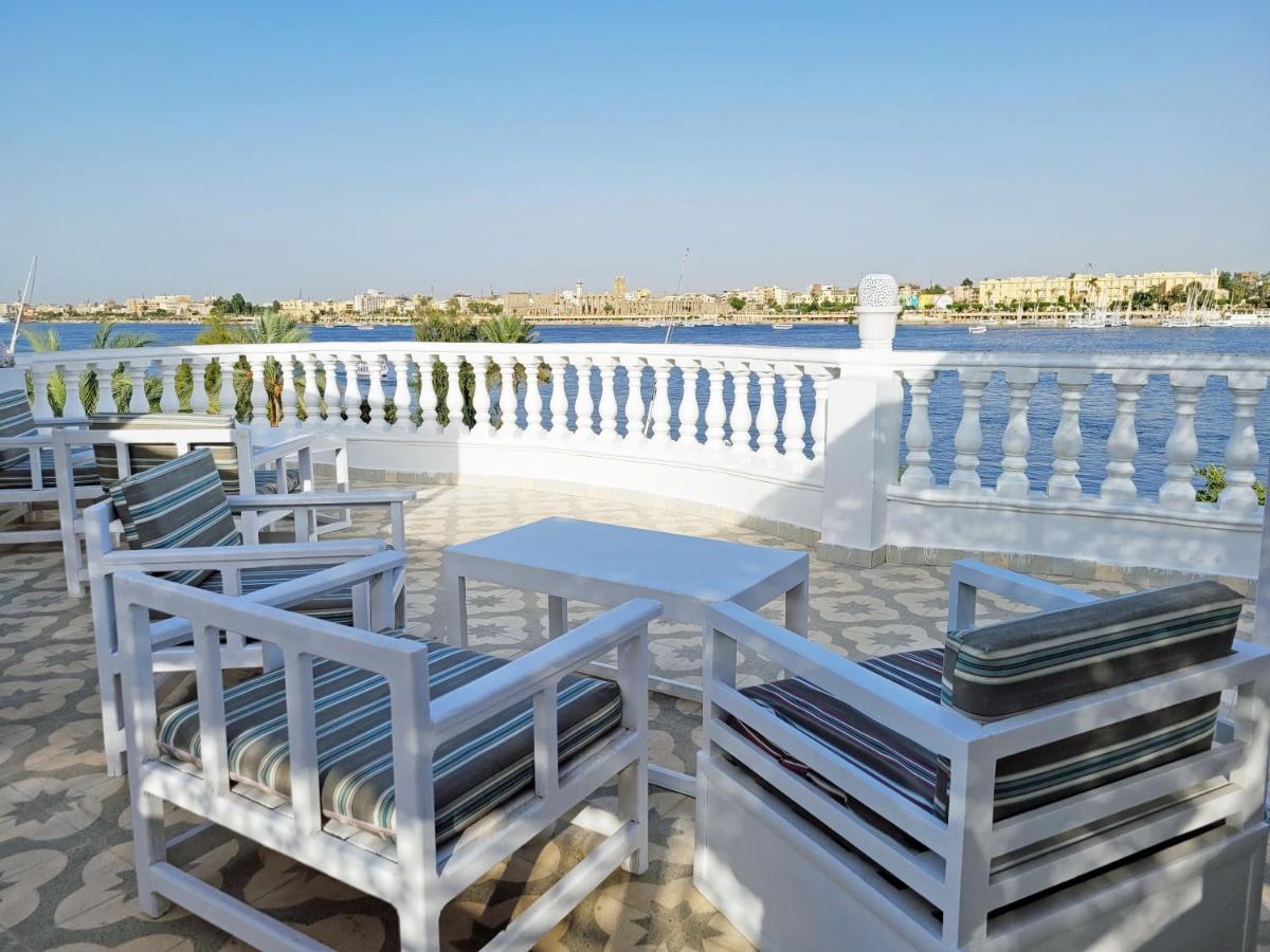 In Luxor Nile Apartments Εξωτερικό φωτογραφία